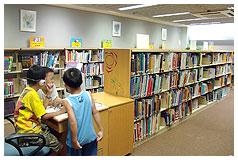 富山公共圖書館(小型圖書館)3